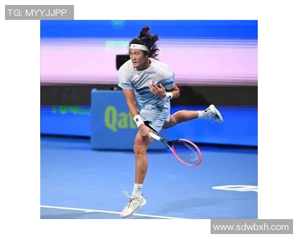 重庆网球队在精英赛中以76分稳居积分榜首位