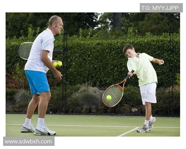 上海网球队阵地战体系解析与战术运用探讨 上海网球队阵地战体系解析与战术运用探讨