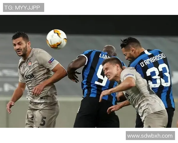 巴萨与尤文图斯实时对决精彩瞬间回顾与分析