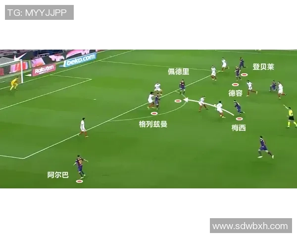 梅西助力巴黎逆转巴萨四比一晋级八强展现王者风范