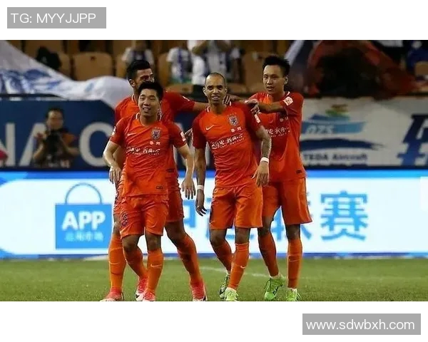 鲁能与亿利精彩对决集锦回顾球场上的激情与荣耀瞬间重温