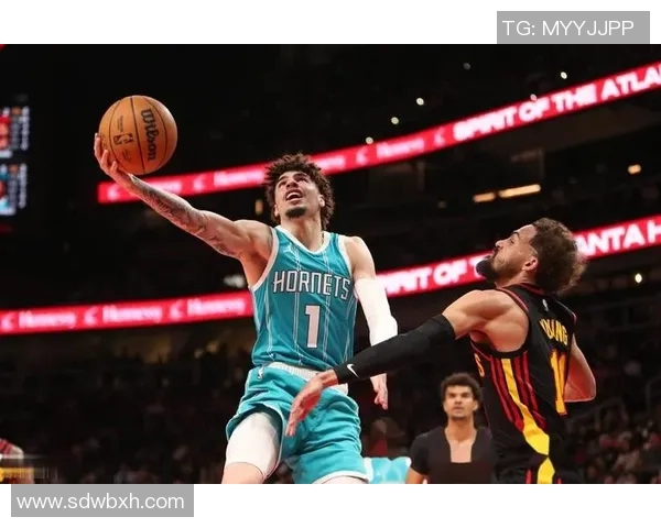 黄蜂与马刺激战四节最终马刺险胜黄蜂四分精彩瞬间回顾